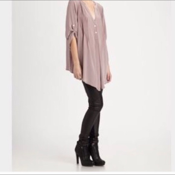 BCBG BCBGMAXAZRIA ‘Aster’ Silk Blouse - Picture 2 of 6